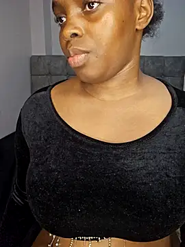 freaky j  online show from December 4, 7:47 pm