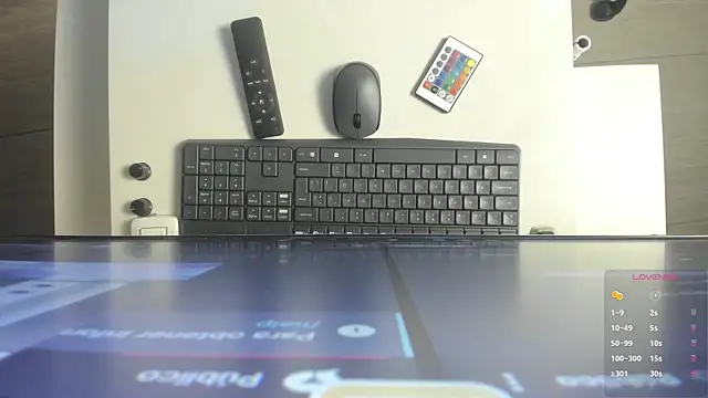 sophie alice  online show from October 18, 1:03 pm