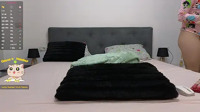 kimmie meow online show from February 28, 7:02 pm