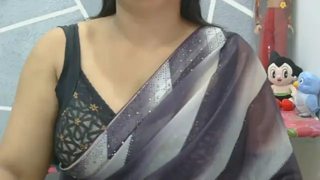 Manpreet cute online show from April 13, 5:47 pm