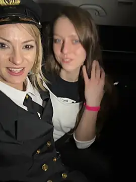 missdaisydiamond777 online show from February 11, 9:05 pm