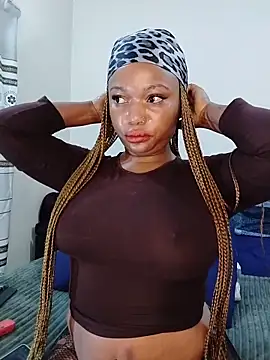 Sugartonguexx online show from April 4, 9:35 pm