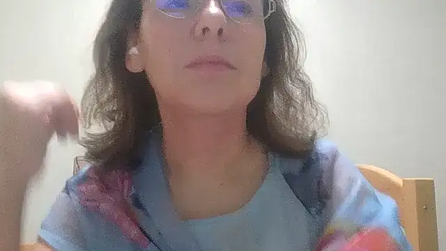 HollyJewel online show from December 4, 4:41 pm