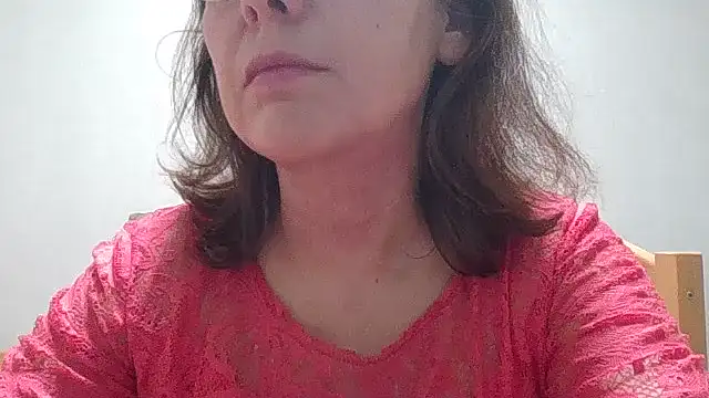 HollyJewel online show from December 17, 6:12 pm