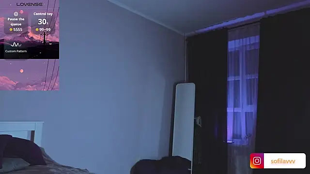 sofi  love online show from March 5, 7:53 pm