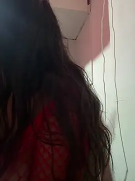Snapshot of AlisonHoot69 chatting on October 17, 10:18 am AlisonHoot69 online show from October 17, 10:18 am