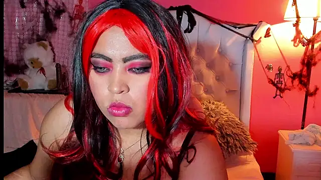 ivy roosx online show from October 31, 6:01 pm