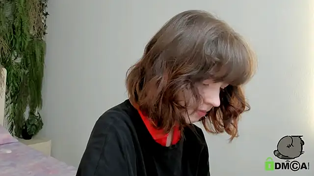 Snapshot of Alina_Mills chatting on October 16, 7:44 am Alina Mills online show from October 16, 7:44 am