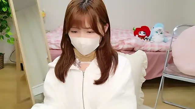 Sayuringo  online show from June 30, 1:21 pm