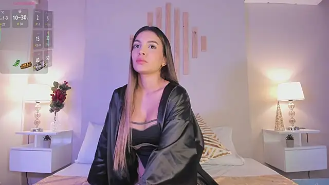 VictoriaNoah  online show from December 15, 7:30 pm