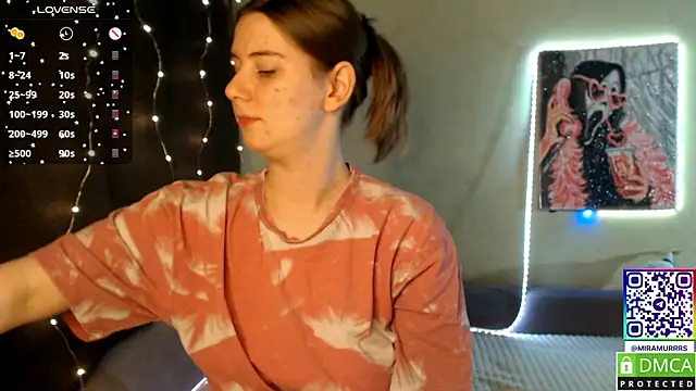 MurrrWorren online show from December 19, 9:18 pm