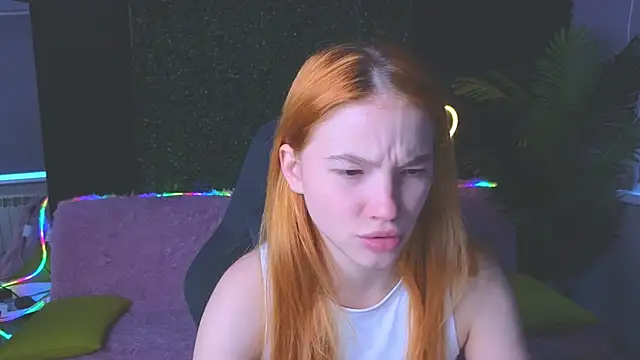 erikabrian online show from October 18, 1:30 am