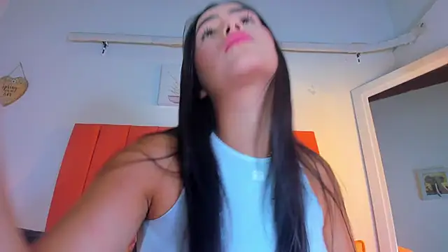 valen rose0 online show from December 15, 12:10 pm