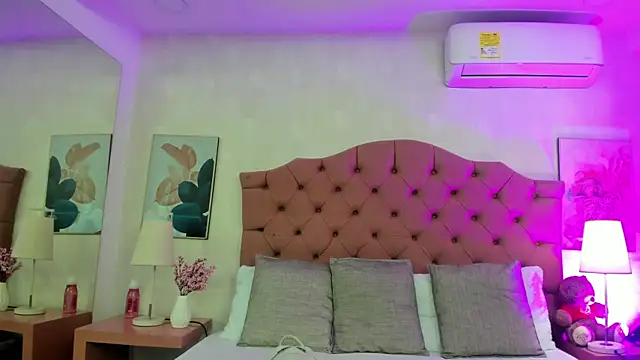 ThyaraJhons online show from April 1, 11:55 am