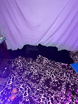 OniricFemme online show from January 16, 1:23 am