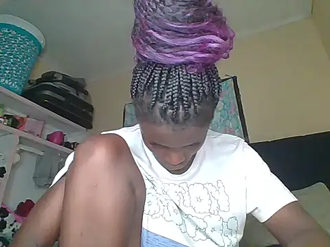 awino001 online show from April 9, 1:08 am