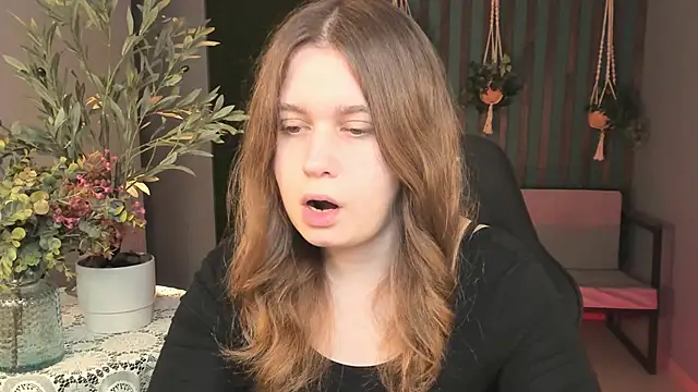 FioraMarmoris online show from November 10, 7:14 am