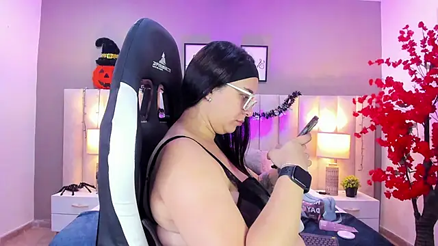 sara parker069 online show from October 30, 2:07 pm