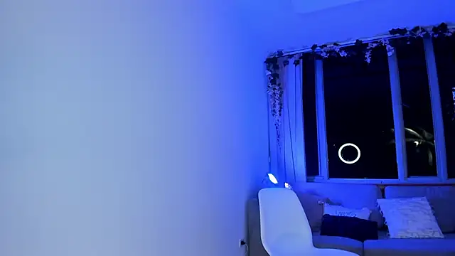 Bella ev online show from February 18, 4:55 am