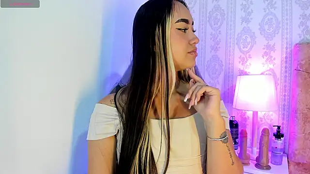 liaa 18 online show from November 18, 4:46 am