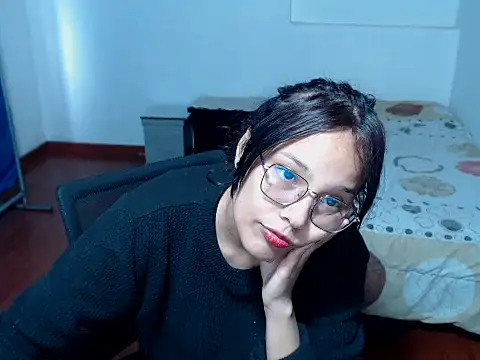 home vlak online show from November 13, 4:28 pm