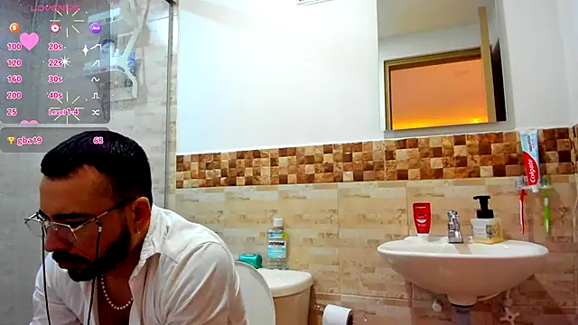 petterwilly1 online show from November 9, 3:41 pm