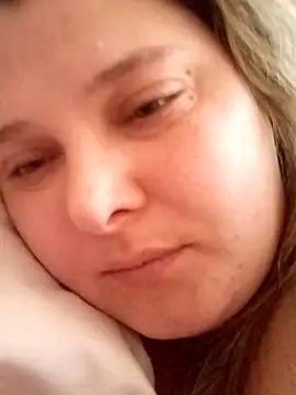 ParisMimi online show from February 19, 12:05 pm