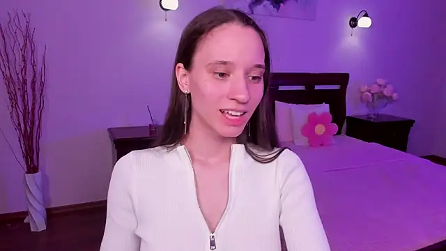 StaceySunny online show from March 26, 5:47 pm