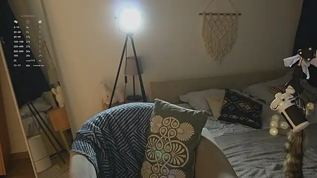 jennetdoll online show from February 9, 6:21 pm