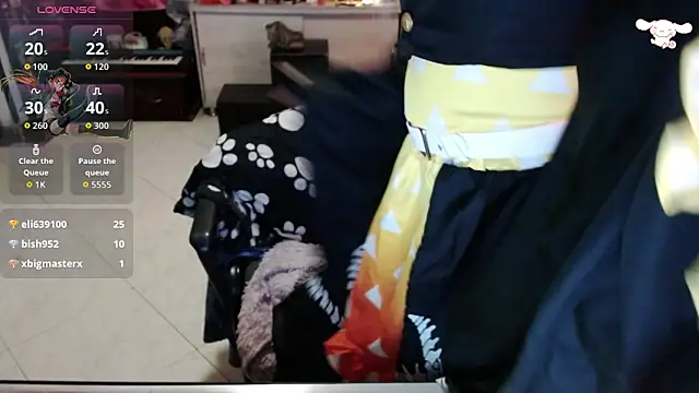 Avril2001 online show from March 9, 4:37 am