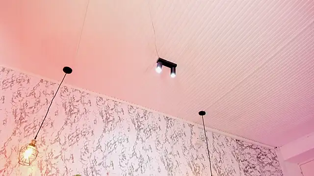 aihnoa split online show from October 23, 1:39 pm