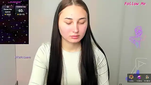 Jennifer Blum online show from November 20, 12:50 pm