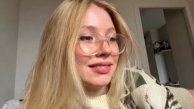 HoneyAudrey online show from September 14, 2:31 am