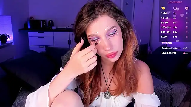 tenderdreams online show from October 23, 8:26 pm