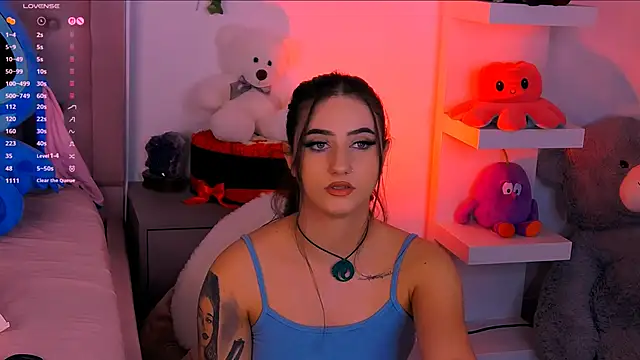 Snapshot of LaylaBrown chatting on October 8, 7:07 pm LaylaBrown online show from October 8, 7:07 pm