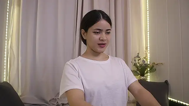 Feetgirl01 online show from December 22, 10:29 am