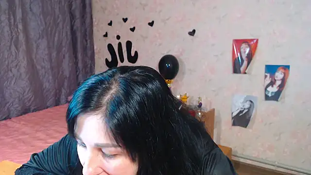 JillStevens online show from November 10, 11:16 am