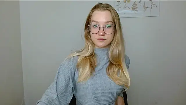 cindi hot online show from September 14, 10:24 am