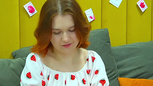 LessySmith online show from February 13, 4:19 pm