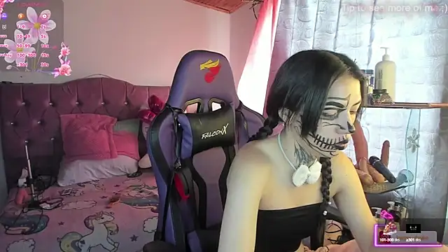 Alice ch1 online show from September 25, 4:06 pm