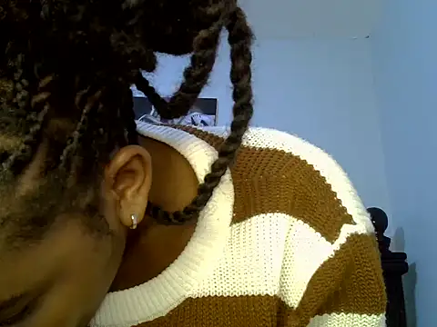 cute-alexis online show from June 9, 8:36 am