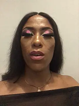 Snapshot of Kylie_Hairy_Bbc chatting on September 27, 9:55 pm Kylie Hairy Bbc online show from September 27, 9:55 pm