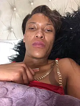 Snapshot of Kylie_Hairy_Bbc chatting on October 14, 1:19 am Kylie Hairy Bbc online show from October 14, 1:19 am