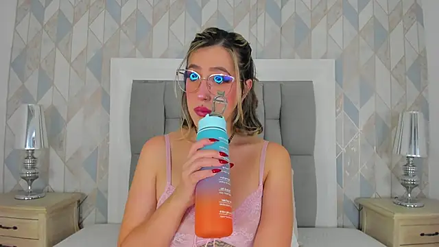 anais cooper online show from September 15, 11:51 am