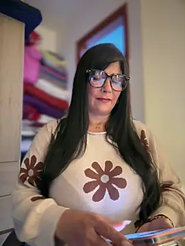 Saorii kiido online show from April 19, 2:00 am