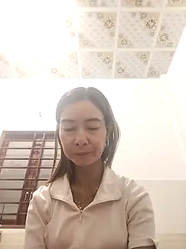 Sexy-ladyboobs20 online show from December 3, 9:00 am