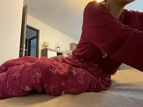 Marilou1983 online show from May 19, 4:58 pm