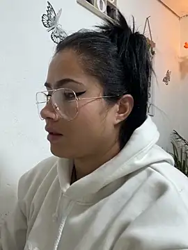 Sweet  Nurse1 online show from December 5, 7:37 pm