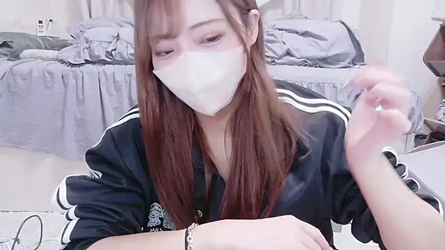  chanMOMO  online show from October 27, 11:39 am