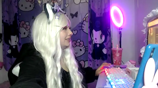 lussyevans24 online show from November 8, 6:18 am